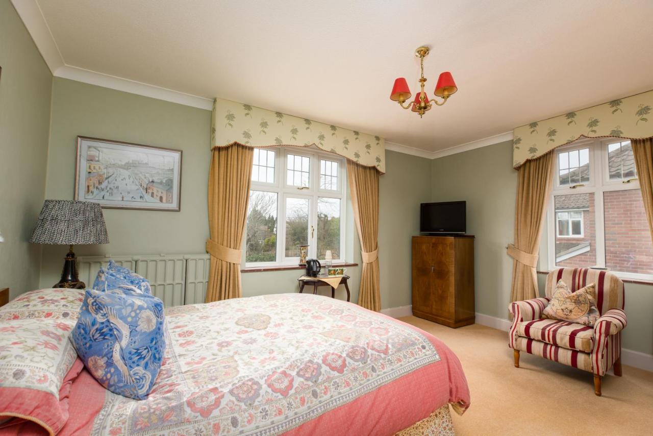 נורוויץ'' Chestnut Grove Bed And Breakfast מראה חיצוני תמונה